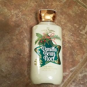 BATH & BODY WORKS VANILLA BEAN NOEL LOTION 8OZ